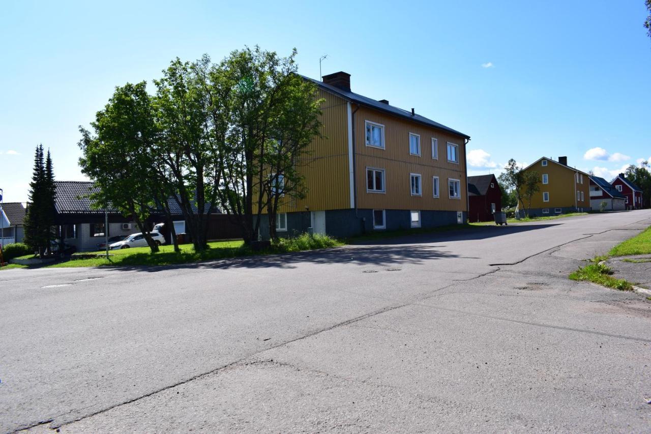 Big Apartment In Central Kiruna 5 外观 照片